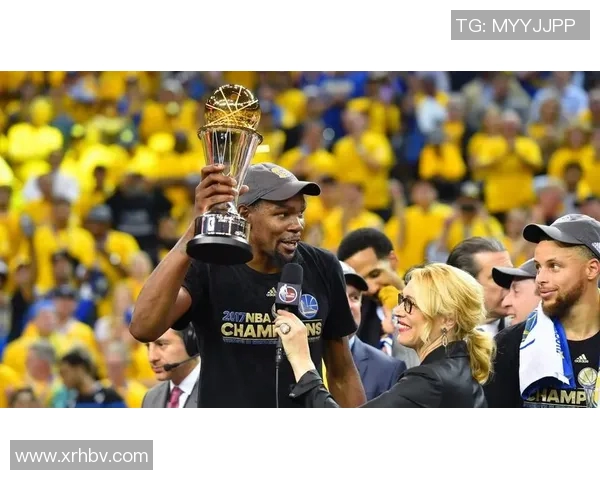 勇士队实现大逆转，杜兰特连拿三双震撼全场